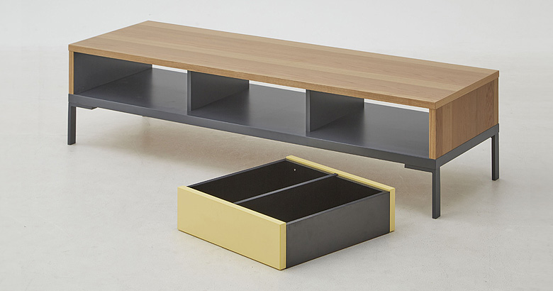 LT01-135の引き出し外した状態